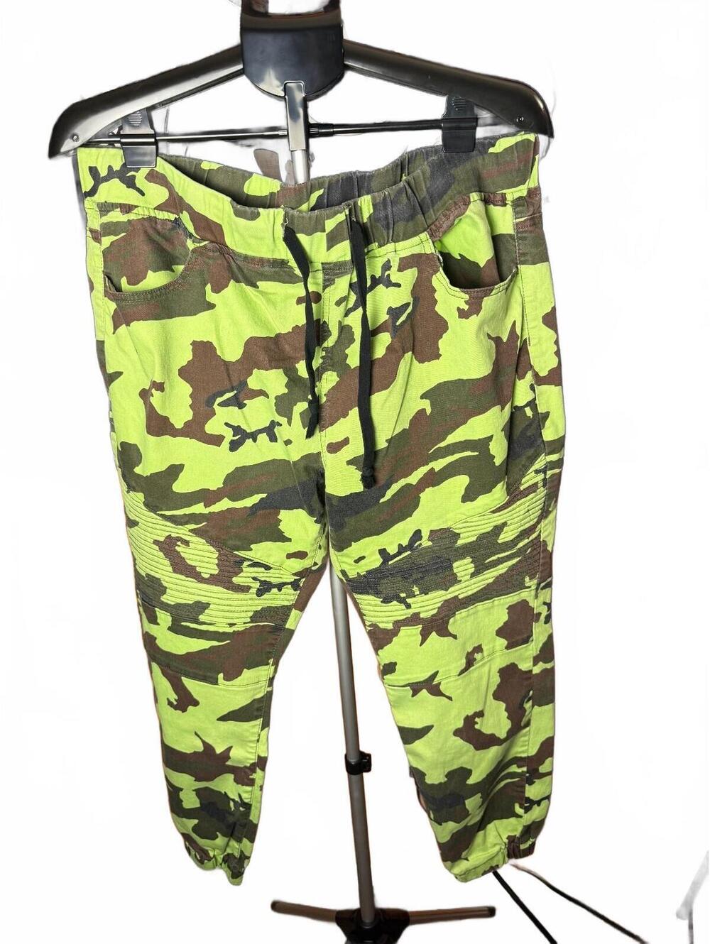 Womens VIP plus size Neon Green Camouflage Jogger Pants Camo sz 21/22
